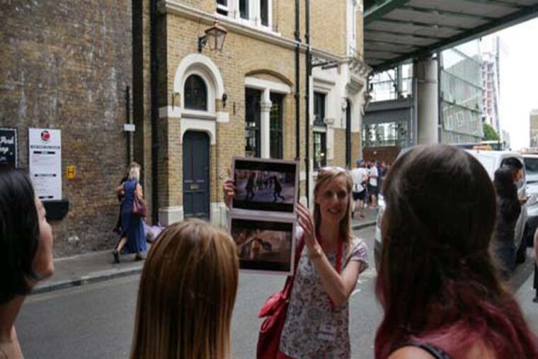 london-bridget-jones-2-5-hour-walking-tour