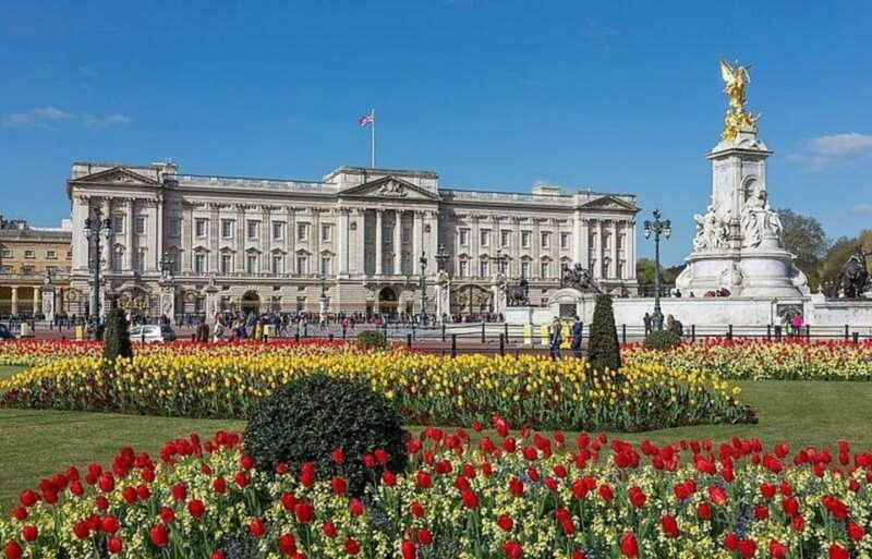 london-buckingham-palace-political-heritage-walking-tour