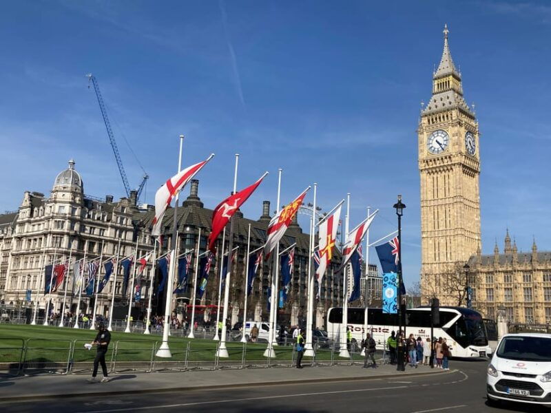 london-buckingham-palace-political-heritage-walking-tour