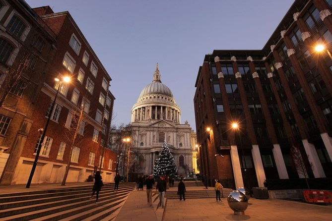 london-by-night-sightseeing-open-top-bus-tour-with-live-guide