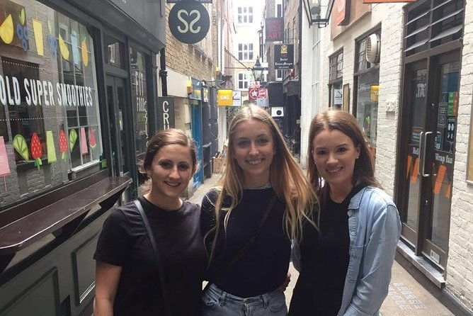 london-calling-private-rock-n-roll-4-hour-tour-in-a-black-cab