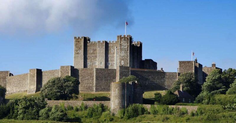 london-canterbury-cathedral-dover-castle-and-white-cliffs