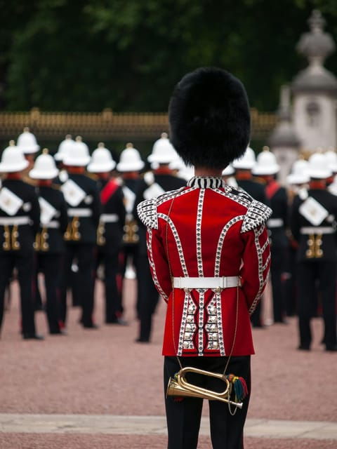 london-changing-of-the-guard-experience-and-landmarks-tour-2