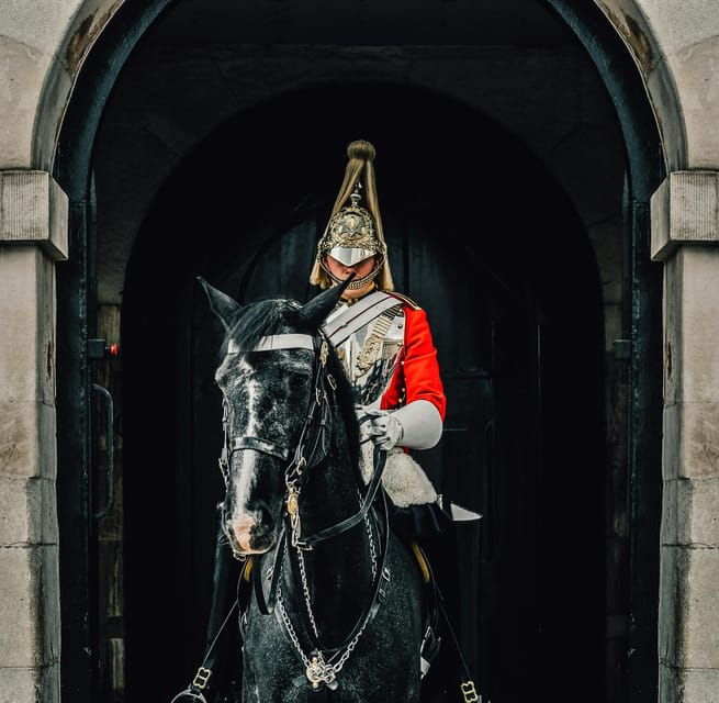 london-changing-of-the-guard-experience-private-tour-guide