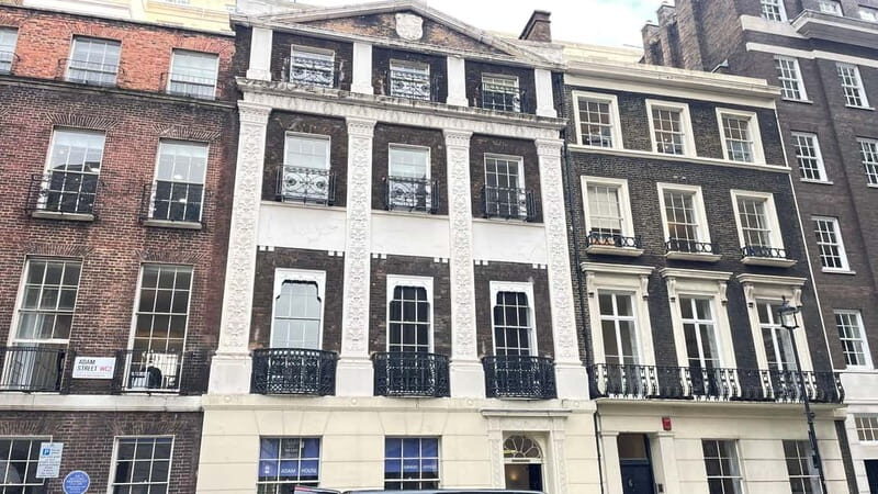 London: Charles Dickens Walking Tour for Small Groups - Who Will Love This Tour?