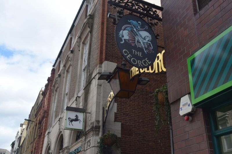 london-charles-dickens-walking-tour