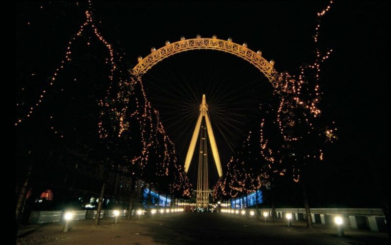london-christmas-eve-city-tour-with-dinner-midnight-mass