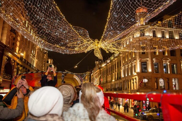 london-christmas-lights-tour-by-vintage-double-decker-bus-2