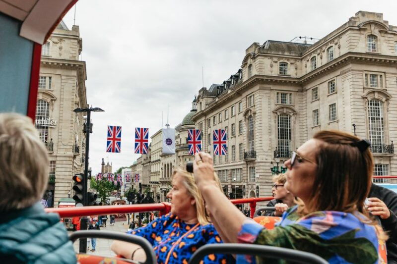 london-city-sightseeing-hop-on-hop-off-bus-tour