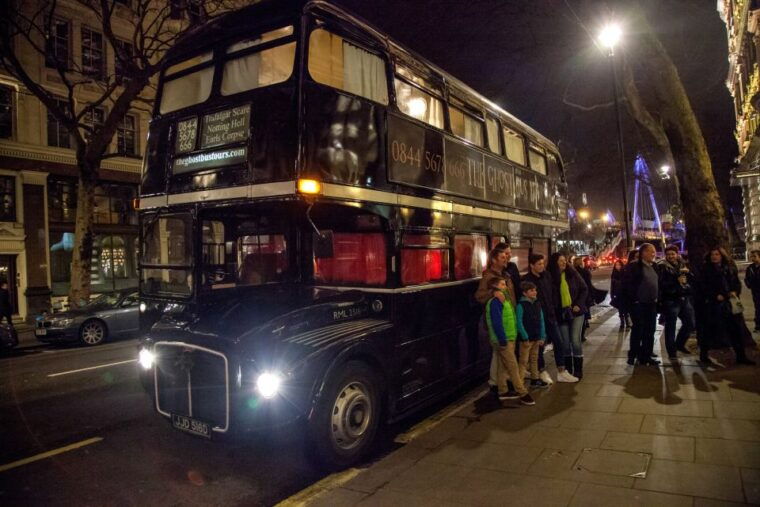 london-comedy-horror-ghost-tour-on-a-bus