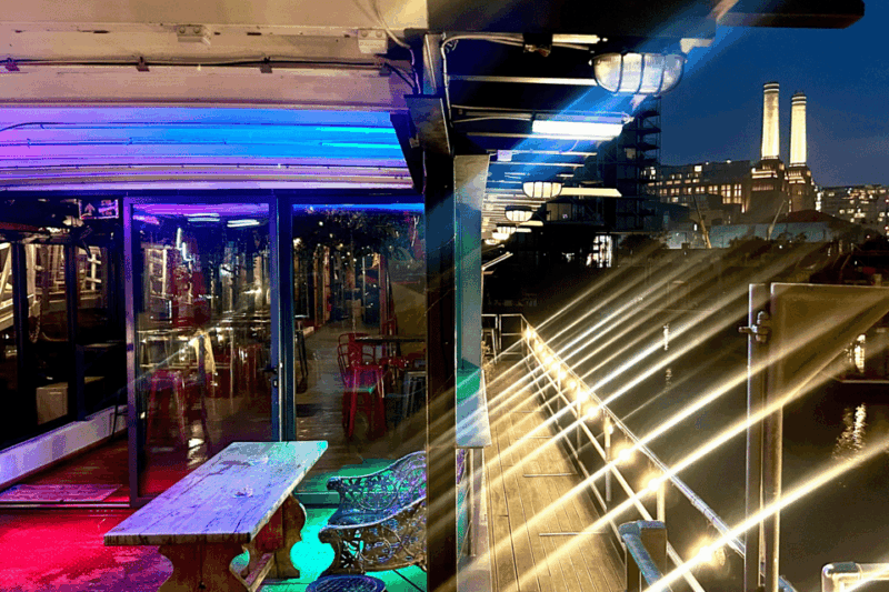 london-dark-comedy-on-iconic-battersea-barge