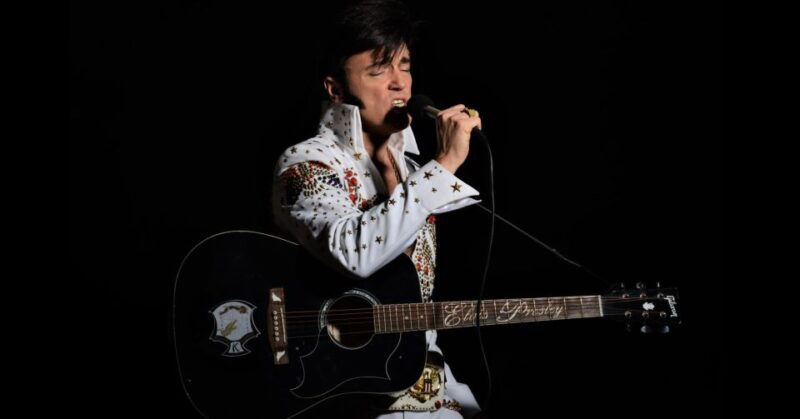 london-dinner-cruise-with-elvis-tribute-on-the-thames-river