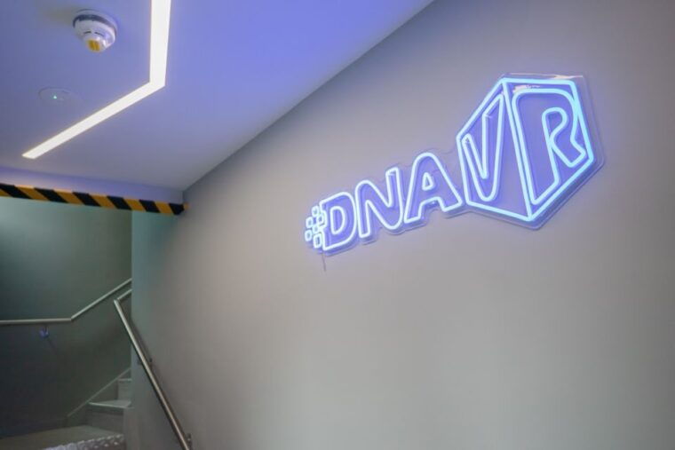 london-dna-vr-experience-in-hammersmith