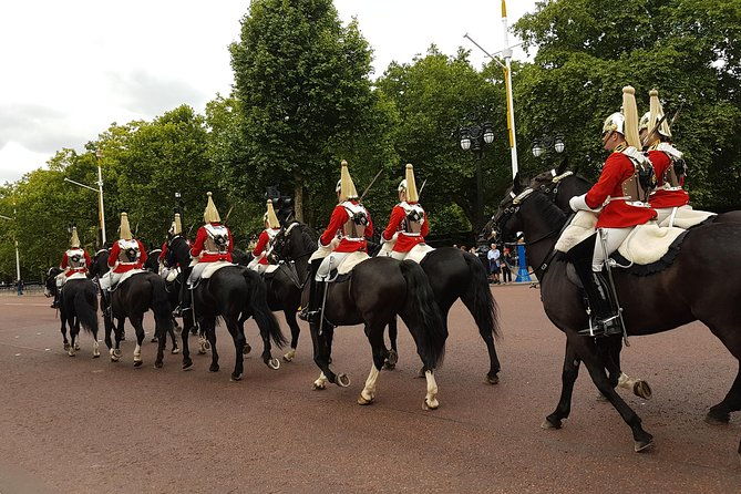 london-dungeon-entry-westminster-walking-3-hour-tour