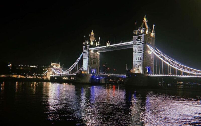london-explore-london-by-night-in-a-vip-private-car