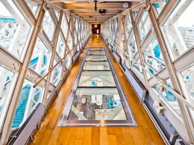 london-explore-the-tower-of-london-tower-bridge