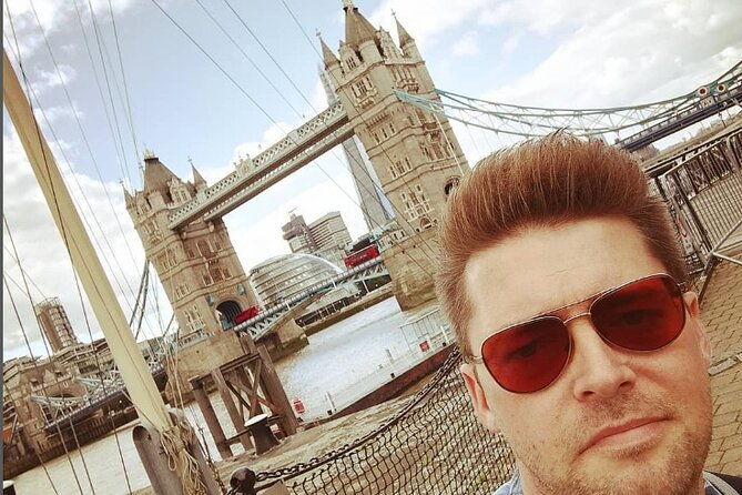 london-eye-to-london-bridge-river-walk-2