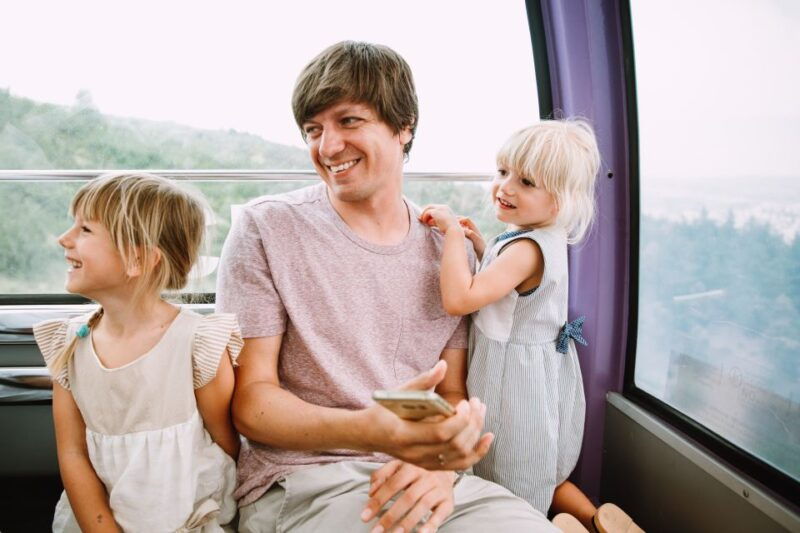 london-family-friendly-walking-tour-with-fun-activities