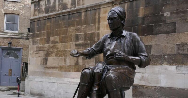 london-fashion-history-of-the-square-mile-walking-tour