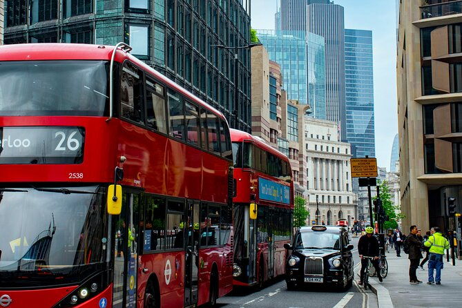 london-fully-tailored-private-tour-half-day-with-local-guide