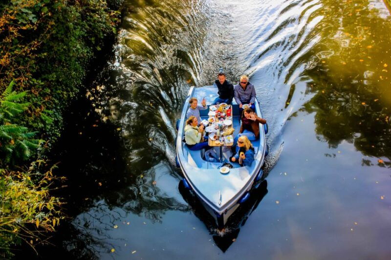 london-goboat-rental-for-regents-canal-paddington-basin