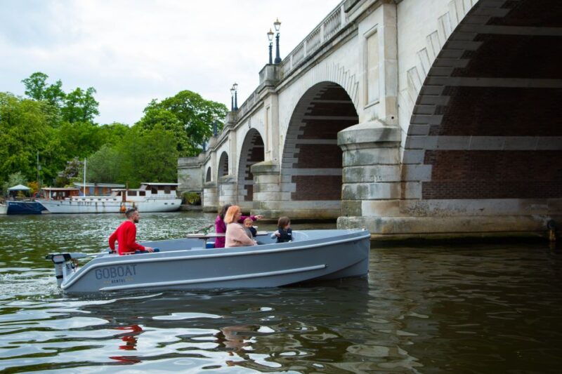 london-goboat-rental-in-kingston-upon-thames