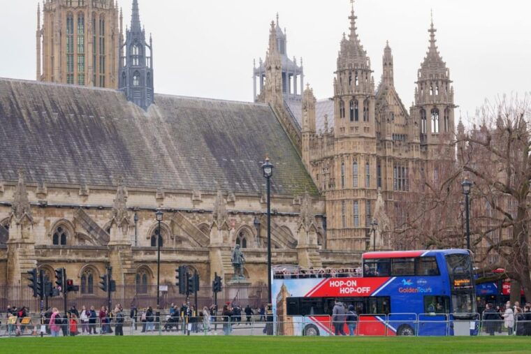 london-golden-tours-hop-on-hop-off-bus-tour