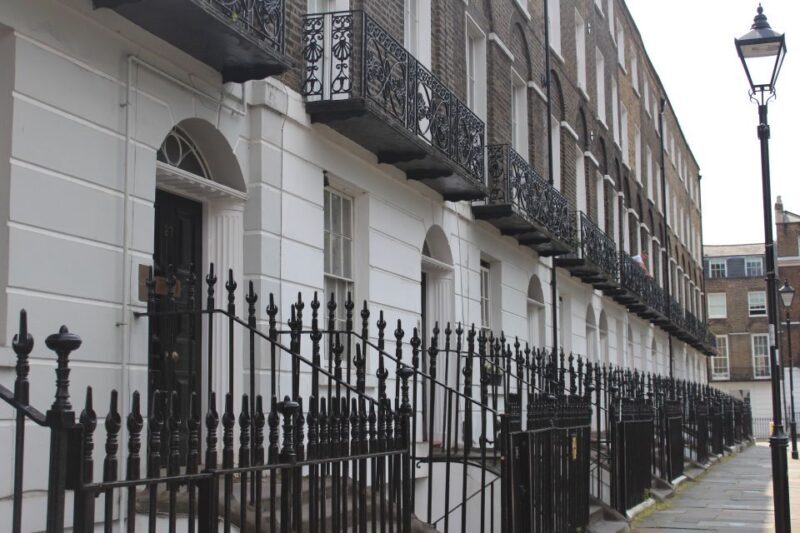 London: Guided Harry Potter Bus Tour of Locations - Key Points