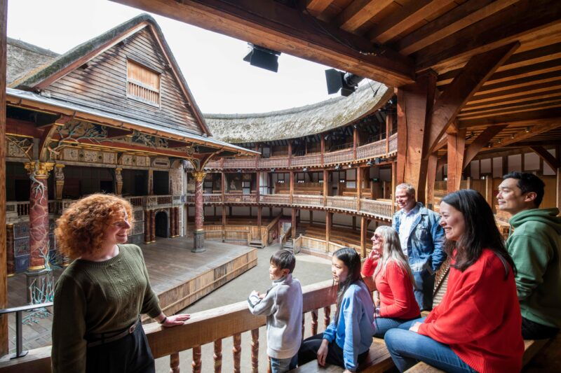london-guided-tour-of-shakespeares-globe