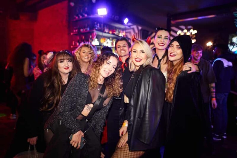 London: Halloween Pub Crawl with Afterparty - Why This Tour Stands Out