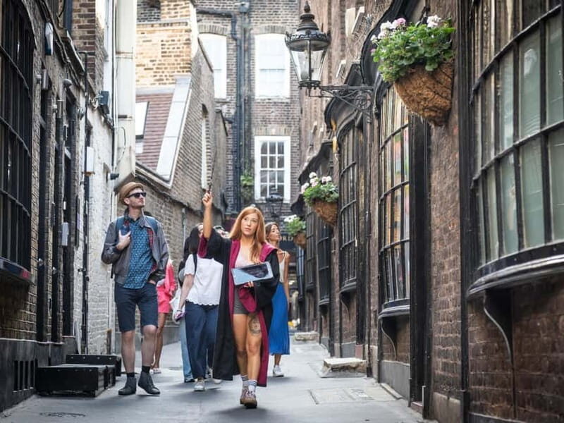 London: Harry Potter Deluxe Tour with London Eye & Dungeons - A Complete Breakdown of the Harry Potter Deluxe Tour in London