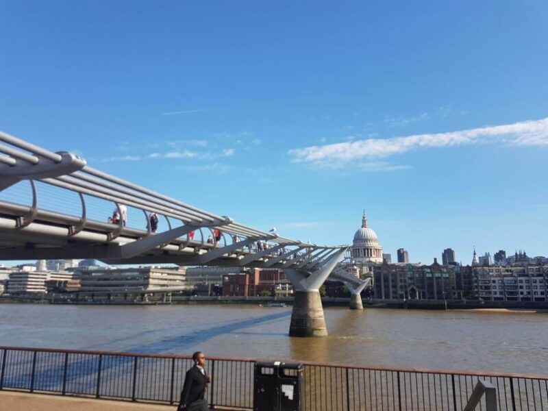 london-harry-potter-movies-walking-tour-kids-go-free