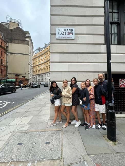 London: Harry Potter Tour, discover spells and secrets! - Exploring the Locations & What You Can Expect
