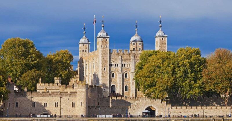 london-harry-potter-walking-tour-and-tower-of-london-entry