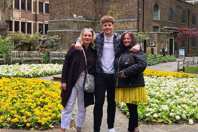 london-hidden-gardens-taxi-tour