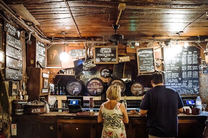 london-historic-pub-tour-with-a-local-tailored-to-your-interests-tastes