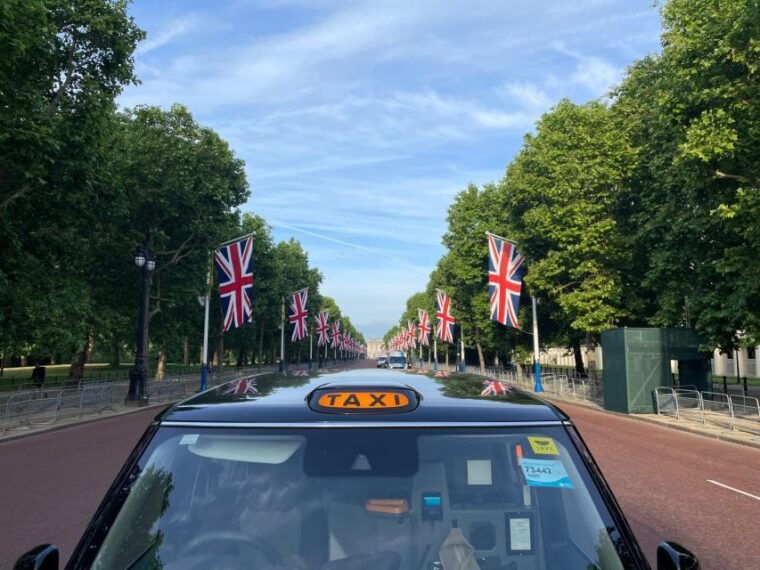 london-iconic-london-taxi-tour-private-4-hour-tour