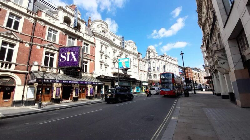 london-iconic-theatres-walking-tour