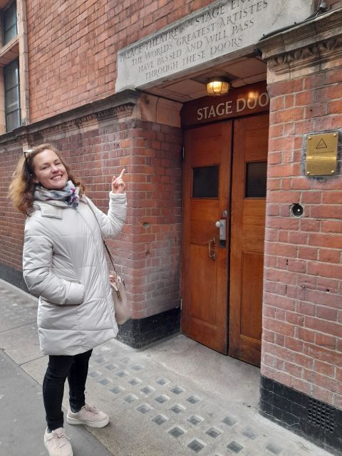 london-iconic-theatres-walking-tour