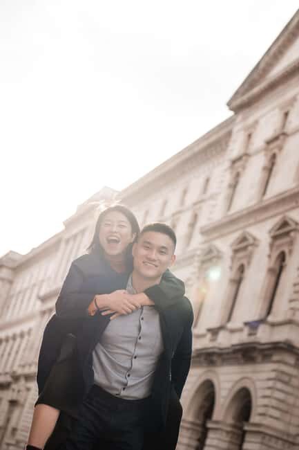 London Instagram Photoshoot - 20 edited photos - Frequently Asked Questions