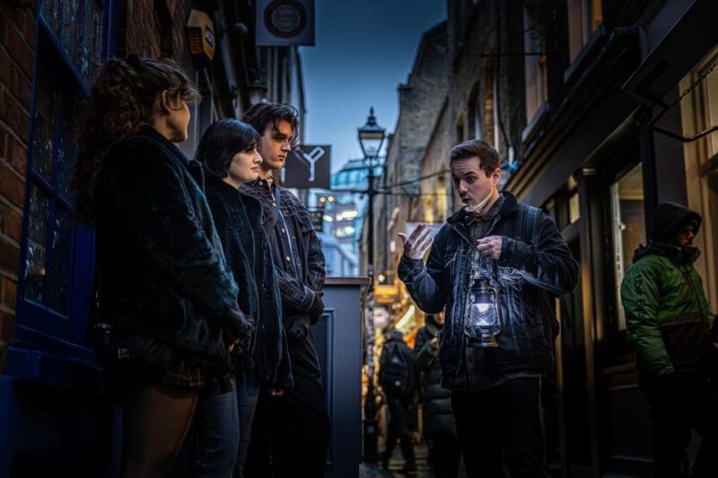 london-interactive-jack-the-ripper-walking-tour
