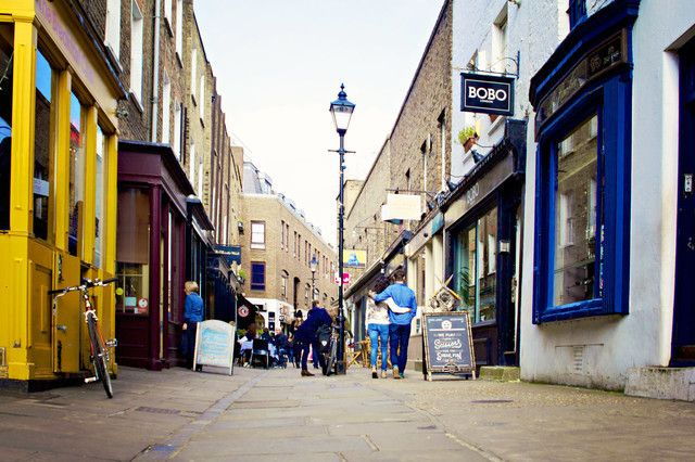 london-islingtons-wine-sampling-tour-with-a-local