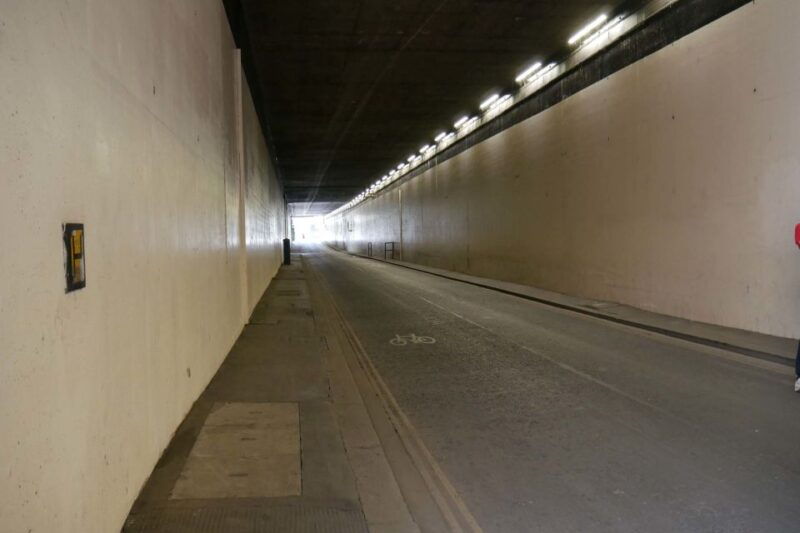 london-james-bond-filming-locations-bus-tour