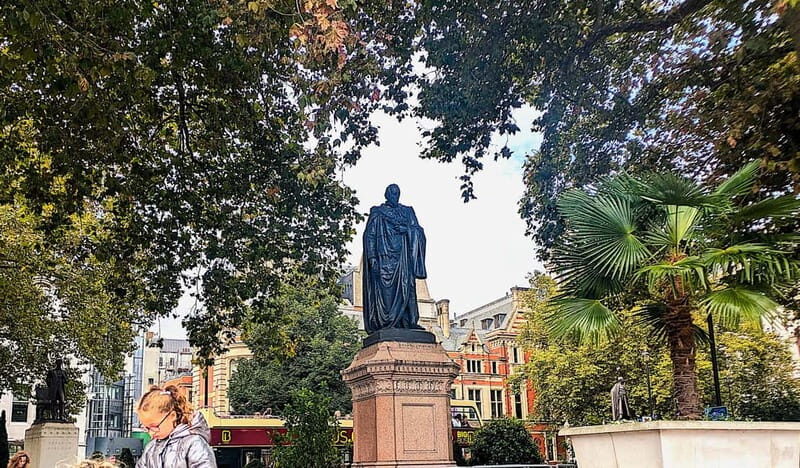 London: Jewish History - Private Walking Tour - Who Would Benefit Most?