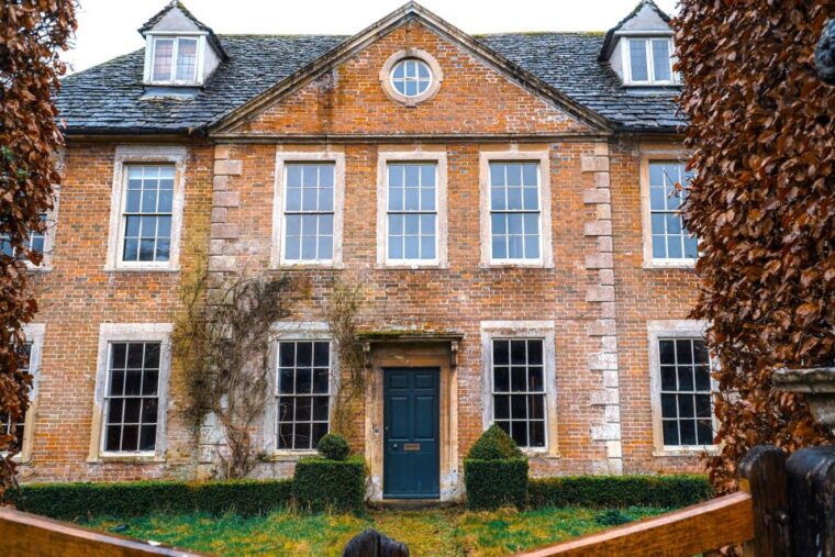 london-lacock-the-cotswolds-harry-potter-small-group-tour