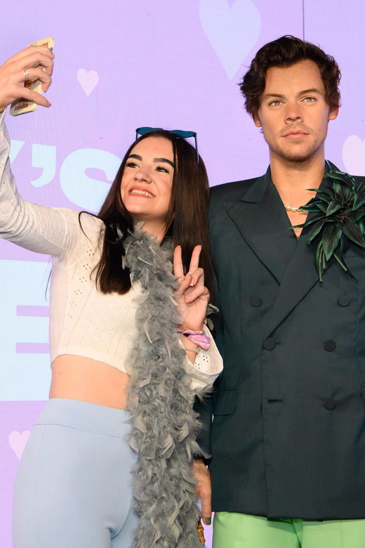 london-madame-tussauds-fast-track-entry-champagne-bar