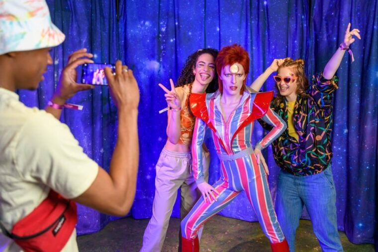 london-madame-tussauds-fast-track-entry-champagne-bar