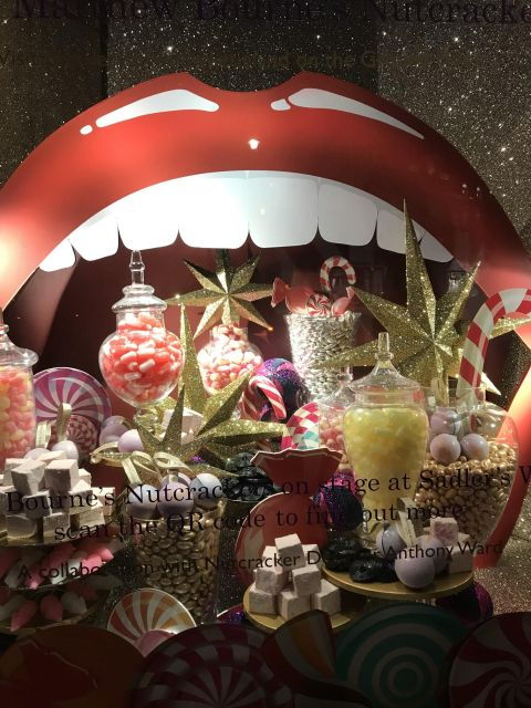london-magical-christmas-lights-walking-tour
