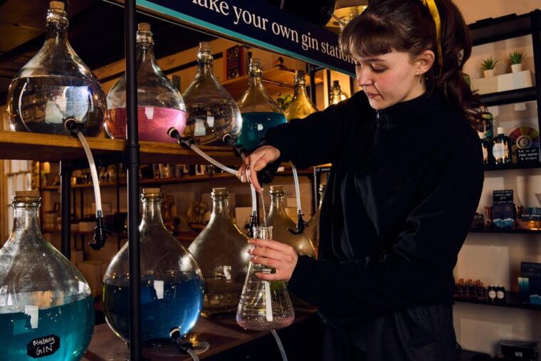 london-make-your-own-gin-workshop-with-take-home-bottle