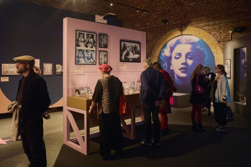 london-marilyn-the-exhibition-entrance-ticket